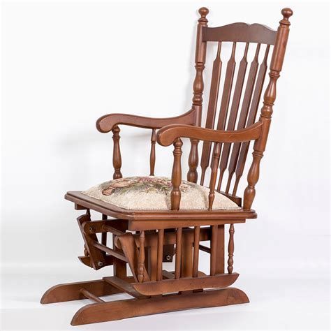 Embracing the Old Ways: Rocking Chairs as Symbols of Witchcraft Tradition